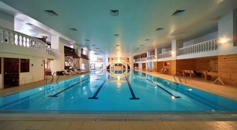 Royal Medical Cezar Hotell Truskavets Exteriör bild