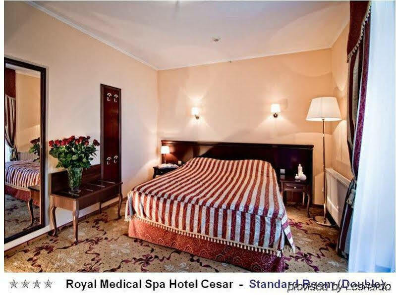 Royal Medical Cezar Hotell Truskavets Exteriör bild